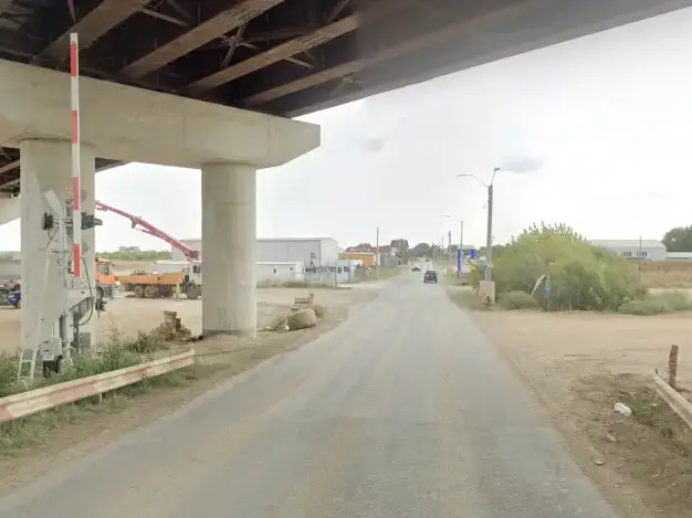 Vanzare teren 3 Ha Moara Vlasiei la limita intravilan Balotesti de investitie principala